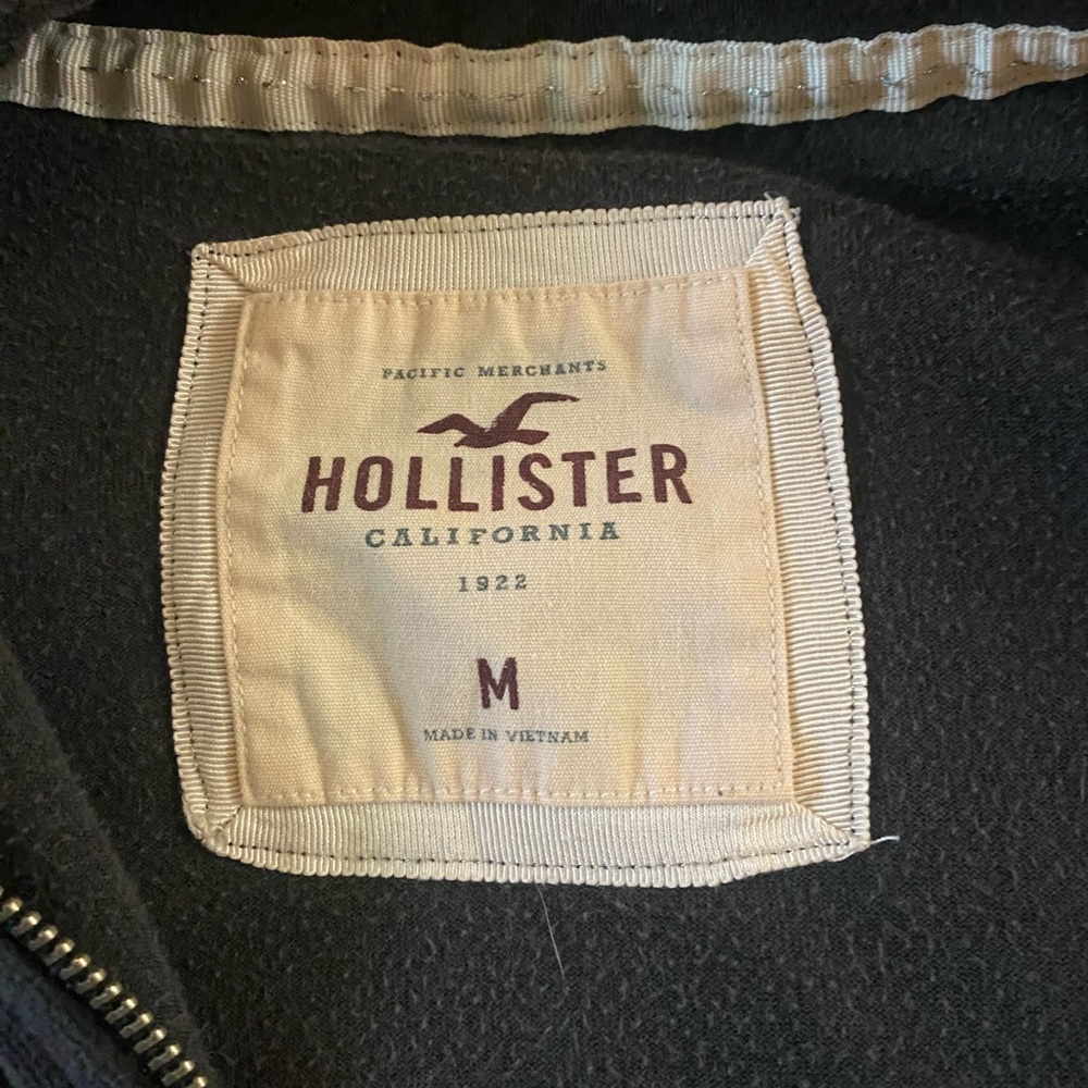 UNAVAILABLE TILL THE 10th!!🐞vntg(2000s) Hollister Tracksuit Top - Picture 5 of 6